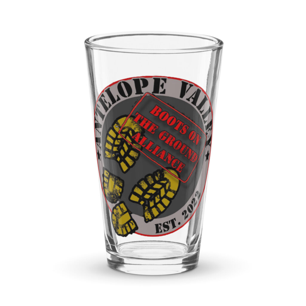 Shaker pint glass